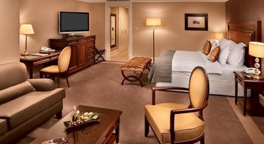 Divan Istanbul Asia Hotel