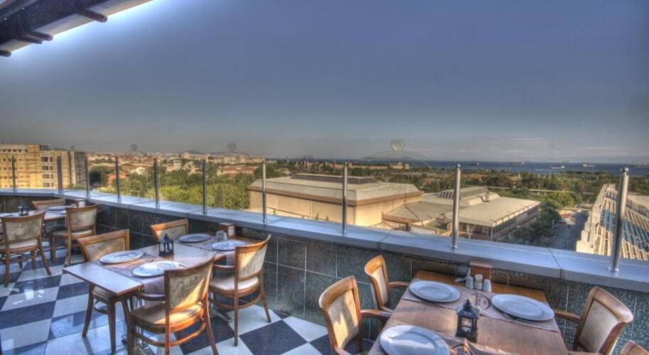 Diamond City Hotel