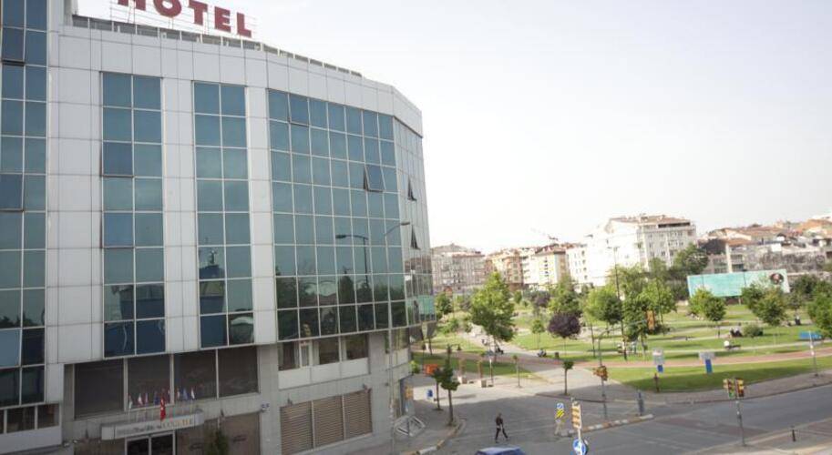 Diamond City Hotel