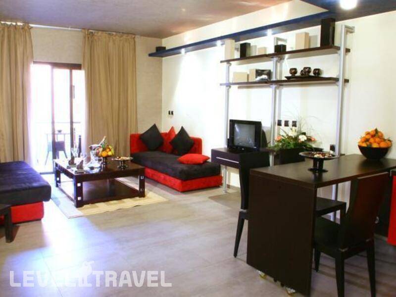Фотография Dellarosa Hotel Suites & Spa