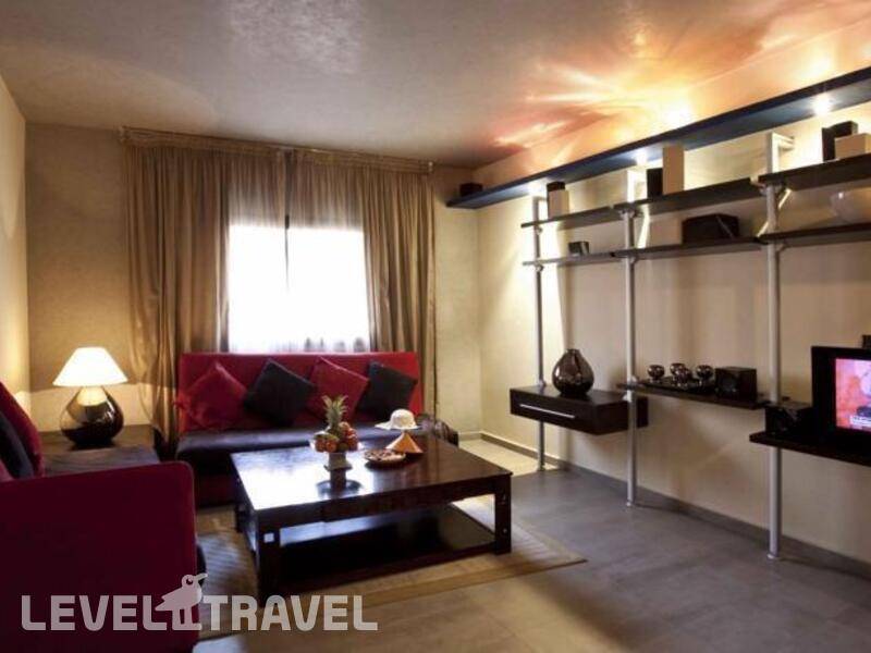 Фотография Dellarosa Hotel Suites & Spa