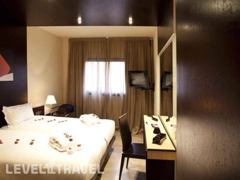 Фотография Dellarosa Hotel Suites & Spa