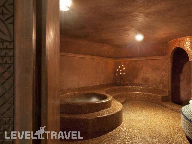 Фотография Dellarosa Hotel Suites & Spa