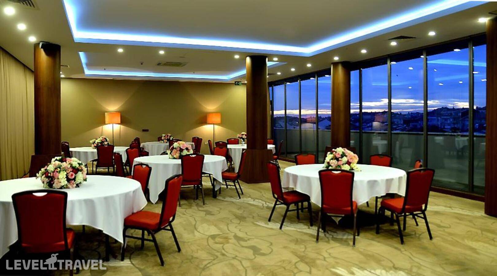 фотографии отеля Crown Plaza Harbiye Hotel в Турция(Шишли) - фото №4