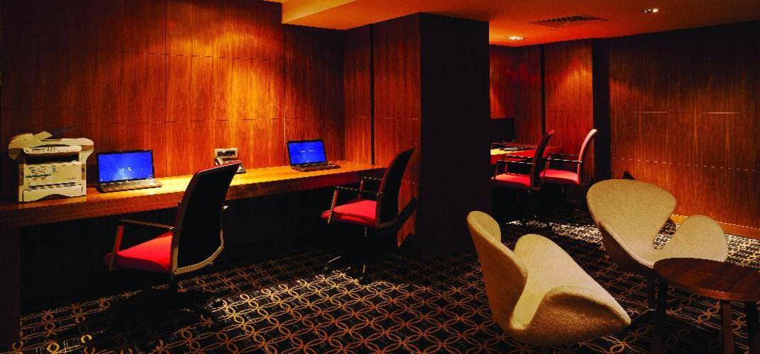 Crown Plaza Harbiye Hotel