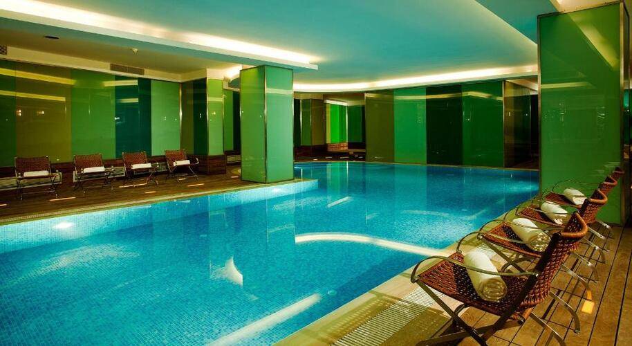Crown Plaza Harbiye Hotel
