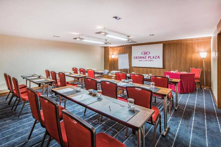 Crown Plaza Harbiye Hotel