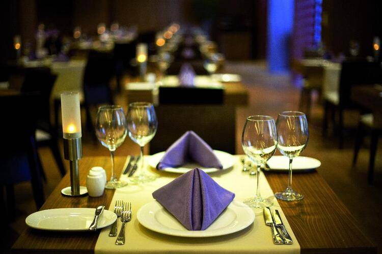 Crown Plaza Harbiye Hotel