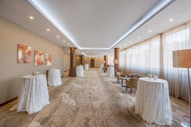 Crown Plaza Harbiye Hotel