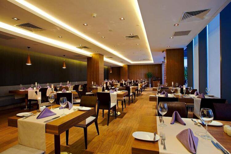 Crown Plaza Harbiye Hotel