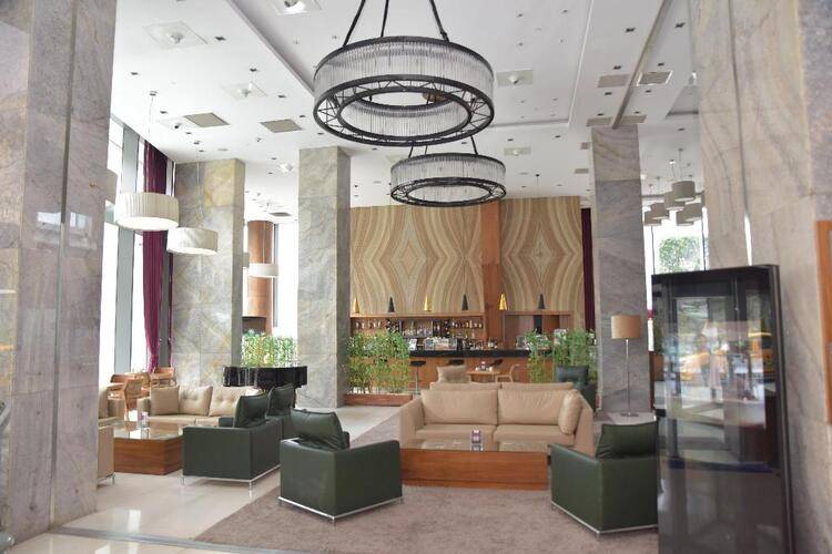 Crown Plaza Harbiye Hotel