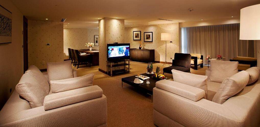 Crown Plaza Harbiye Hotel