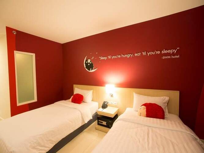 Sleep With Me Hotel