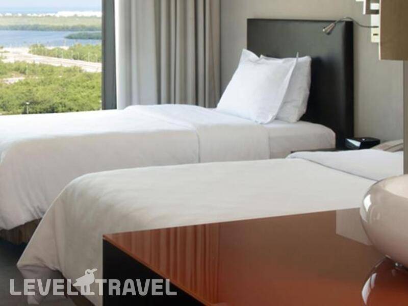 Фотография Fiesta Inn Cancun Las Americas