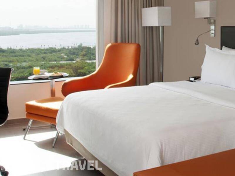 Фотография Fiesta Inn Cancun Las Americas