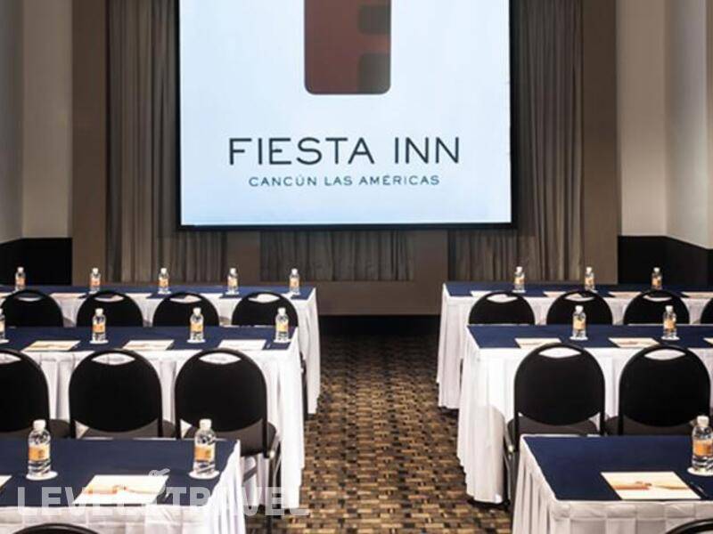 Фотография Fiesta Inn Cancun Las Americas