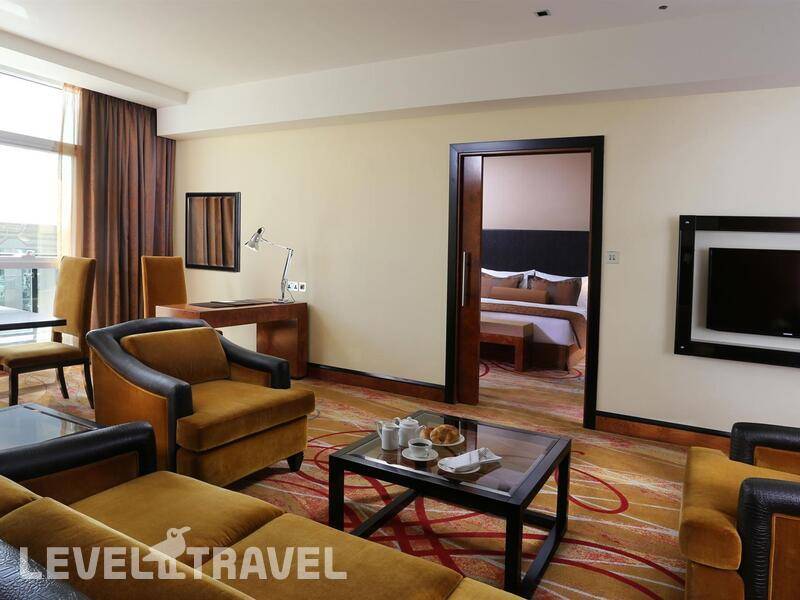 Фотография Millennium Airport Hotel Dubai