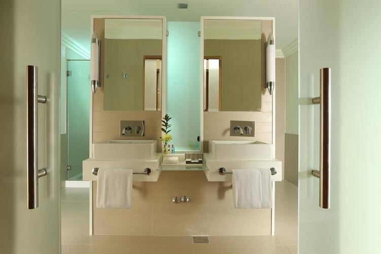 Millennium Airport Hotel Dubai