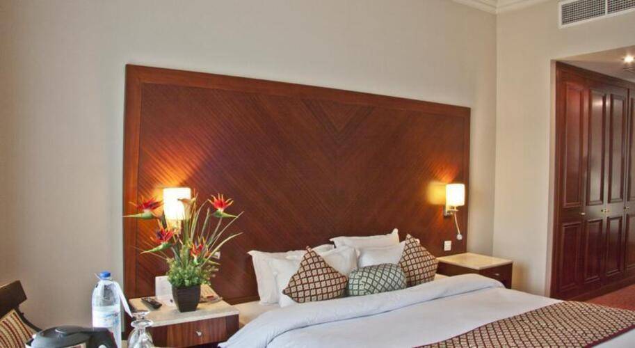 Regent Palace Hotel