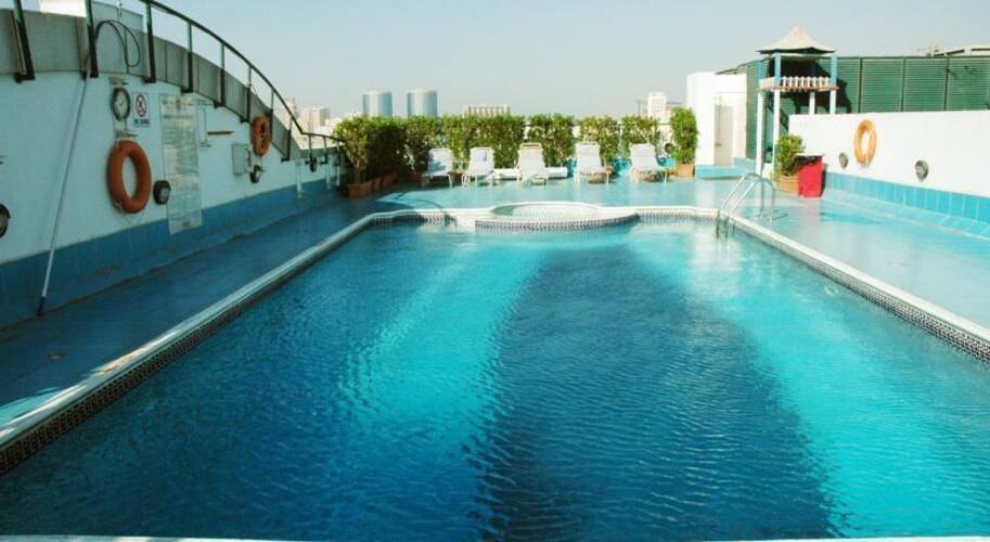 Regent Palace Hotel