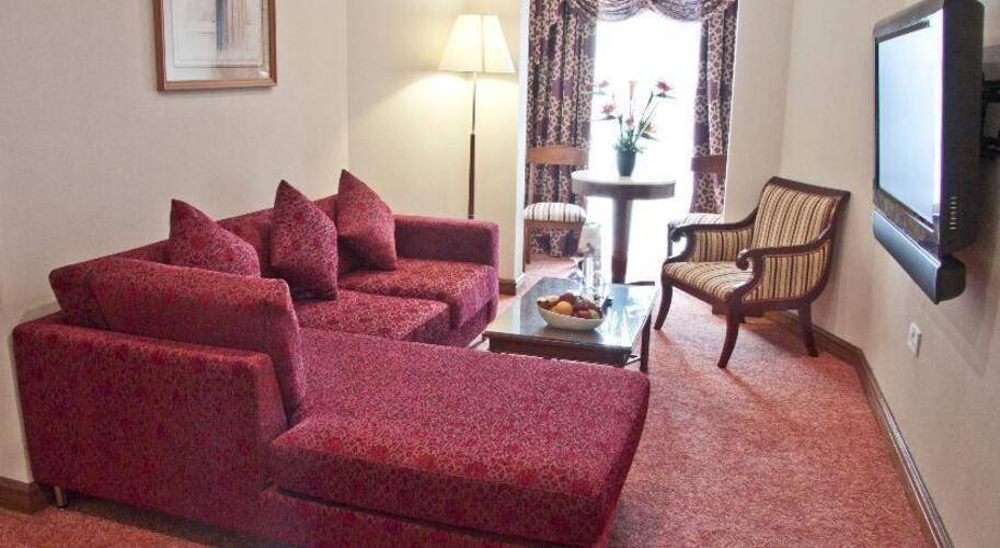 Regent Palace Hotel