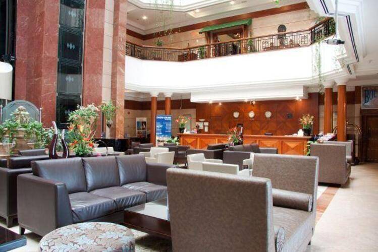 Regent Palace Hotel