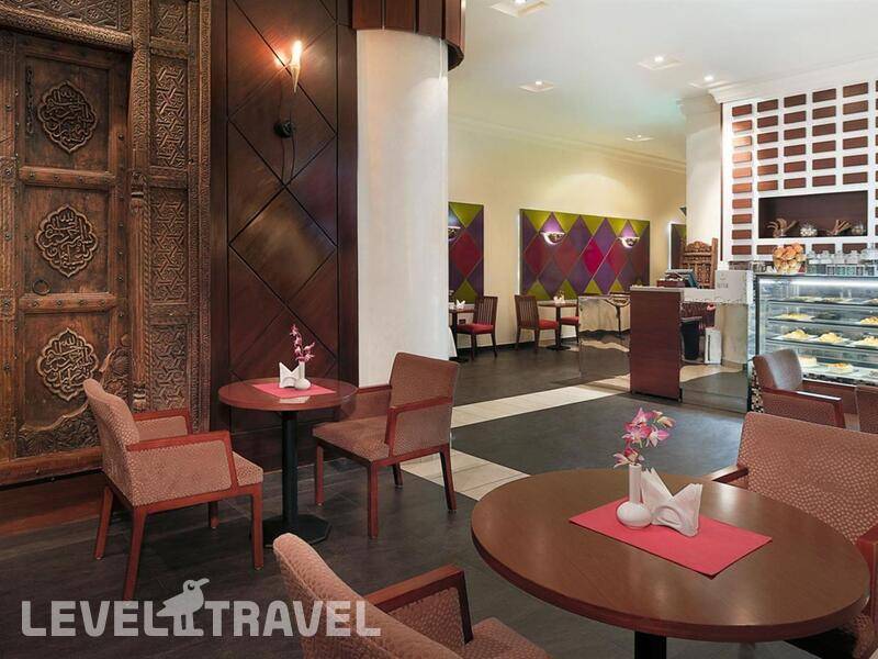 Фотография City Seasons Al Hamra Hotel