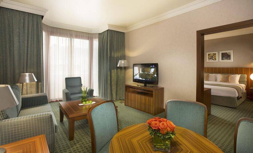 City Seasons Al Hamra Hotel