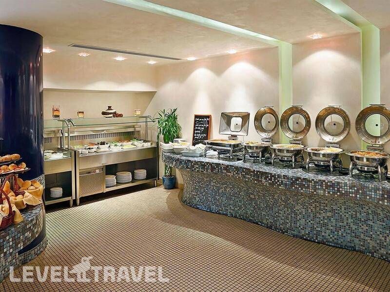 Фотография City Seasons Al Hamra Hotel