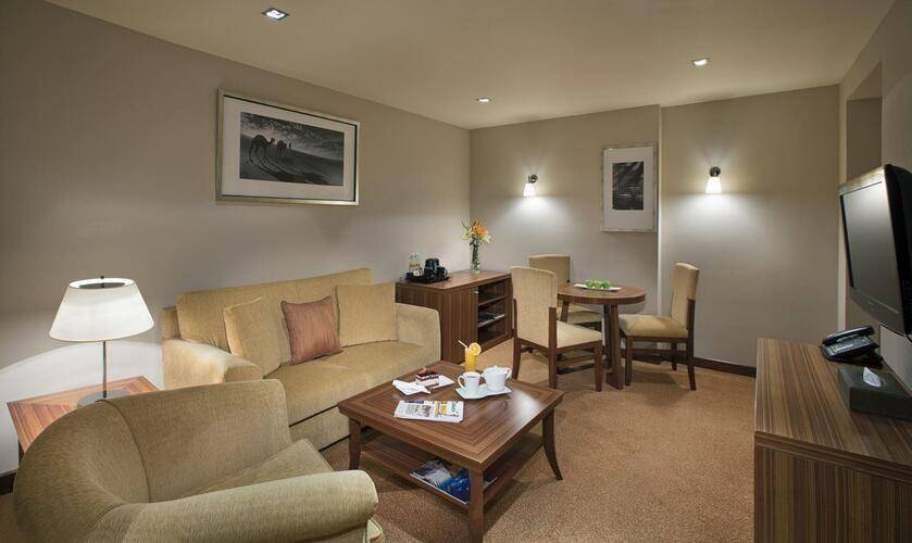 City Seasons Al Hamra Hotel