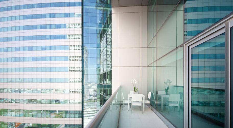 Jumeirah Living World Trade Centre Residence