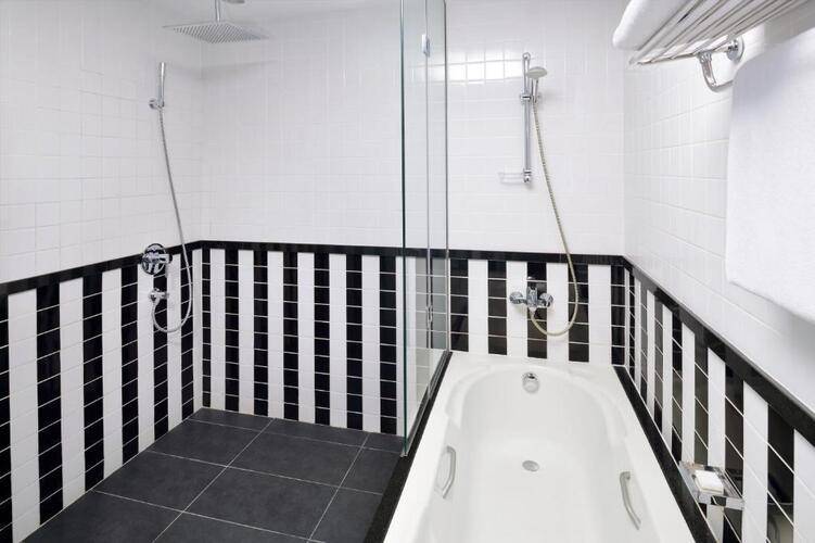 Movenpick Hotel Apartments Al Mamzar Dubai