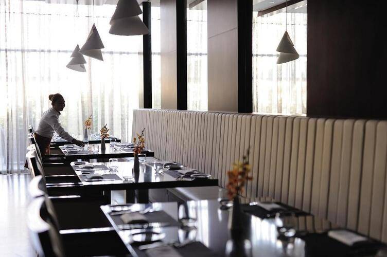 Movenpick Hotel Apartments Al Mamzar Dubai
