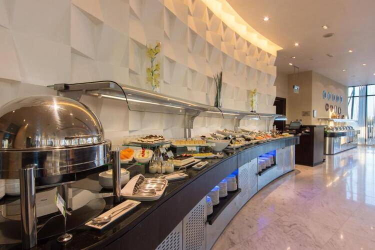Holiday Inn Abu Dhabi