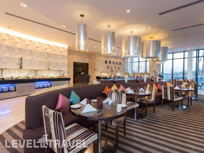 Фотография Holiday Inn Abu Dhabi
