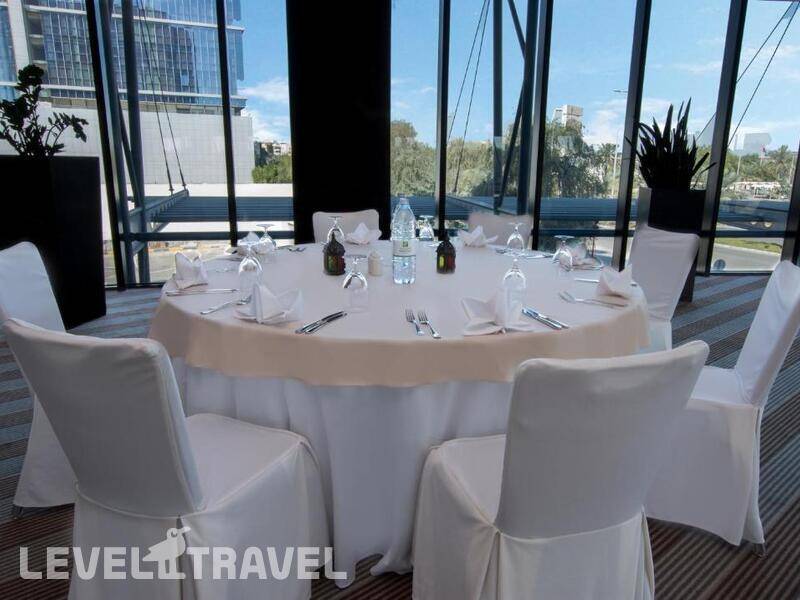 Фотография Holiday Inn Abu Dhabi