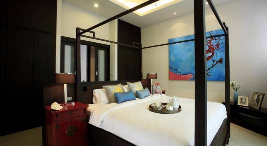 Two Villas Holiday Onyx Style Naiharn Beach