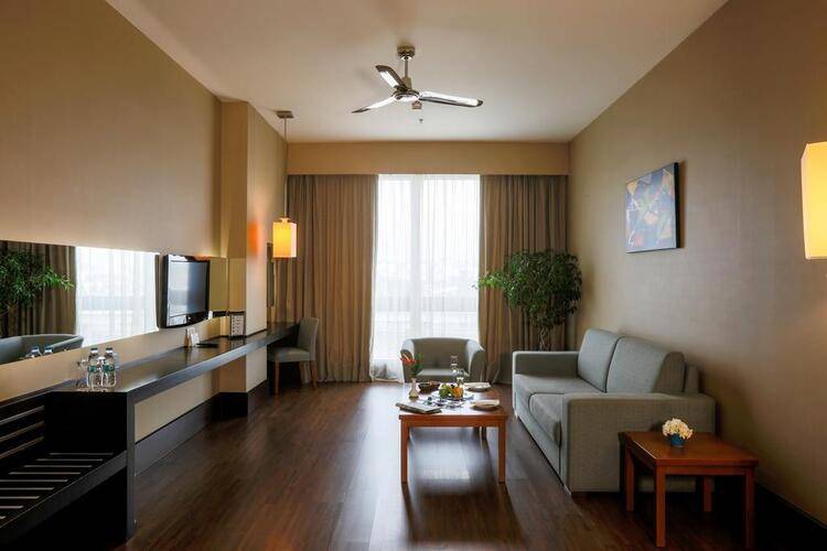 ISG Airport Hotel