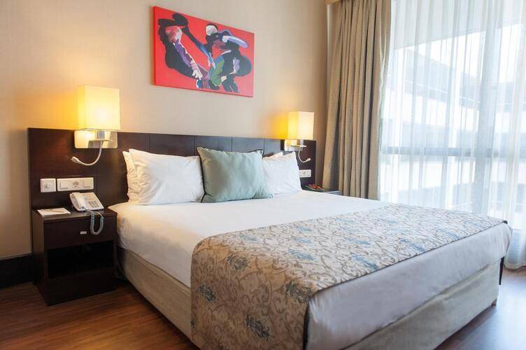 ISG Airport Hotel