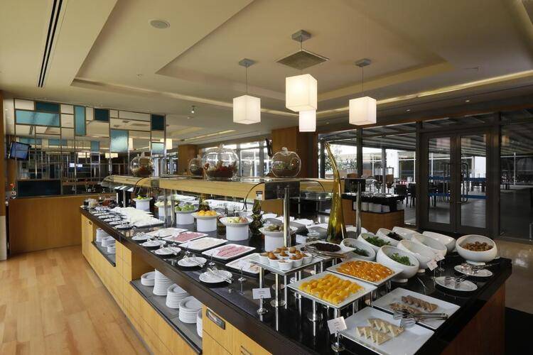 ISG Airport Hotel
