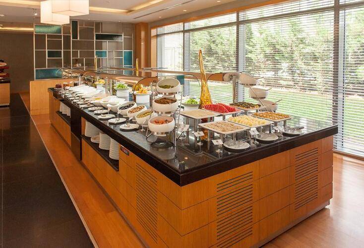 ISG Airport Hotel