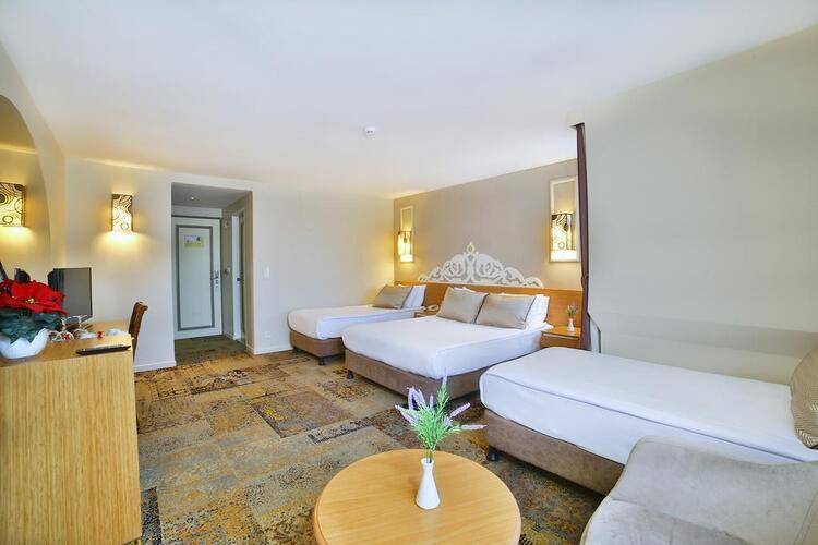 All Seasons Hotel Istanbul