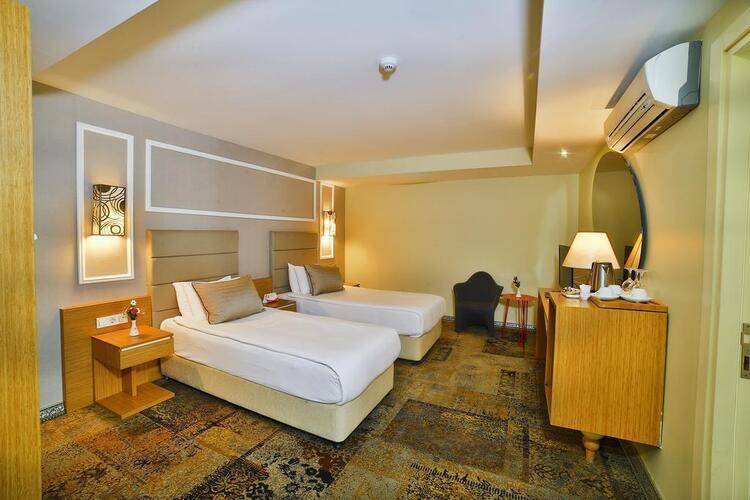 All Seasons Hotel Istanbul