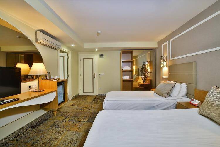 All Seasons Hotel Istanbul
