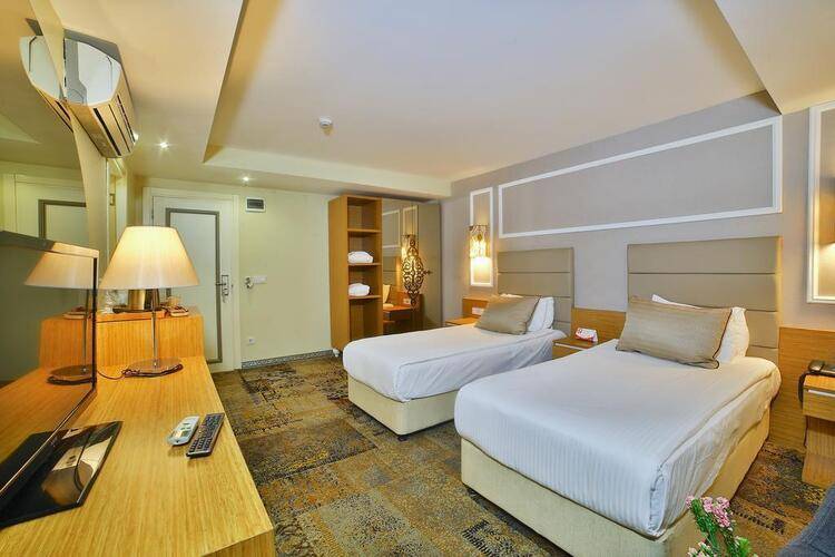 All Seasons Hotel Istanbul