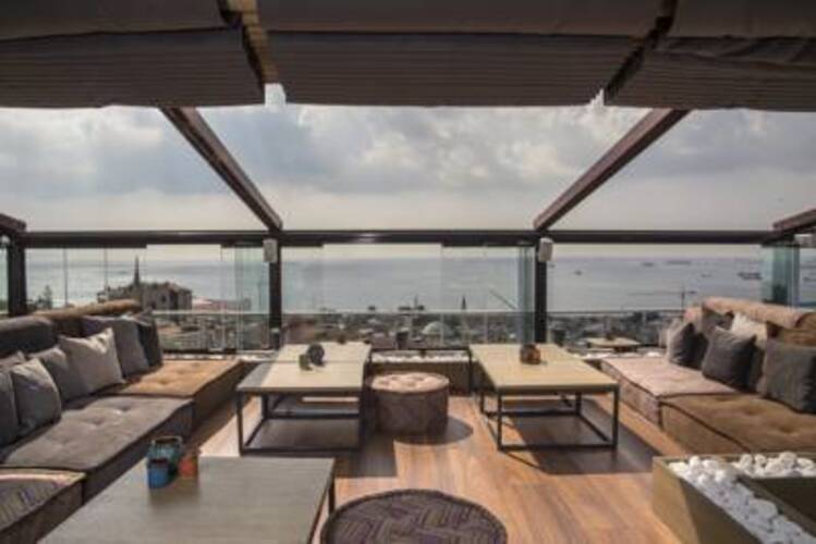Mina Hotel