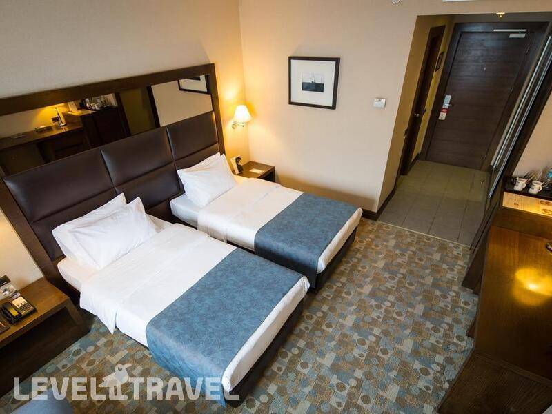 Фотография Midtown Hotel