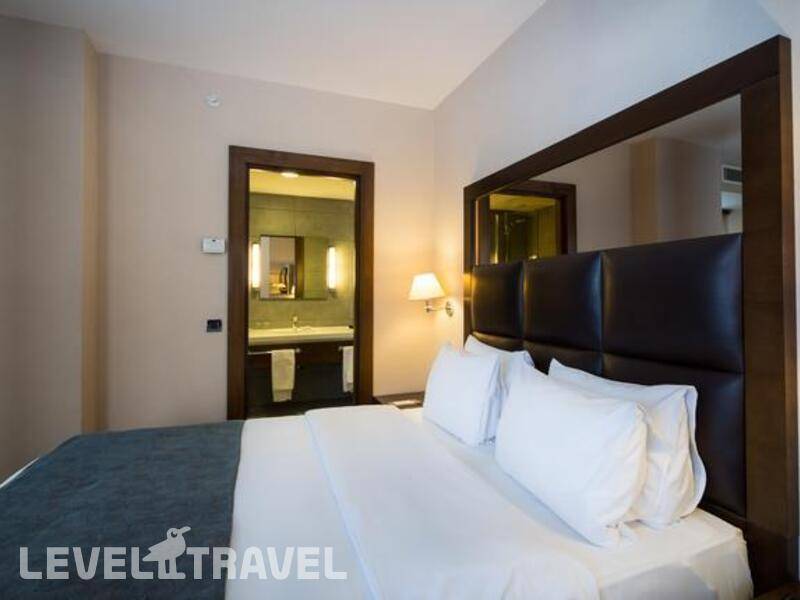 Фотография Midtown Hotel