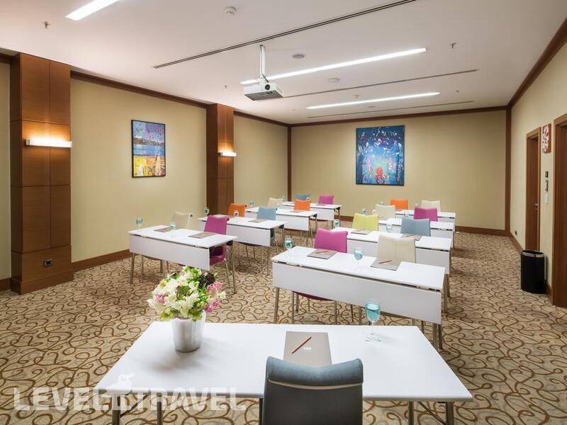 Фотография Midtown Hotel
