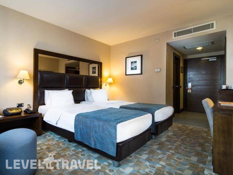 Фотография Midtown Hotel